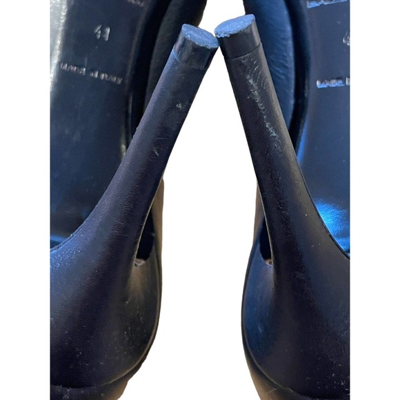 BALENCIAGA Paris Black Leather Stiletto Knife Heels Pumps EU 41 Buckle Point Toe - Picture 8 of 9